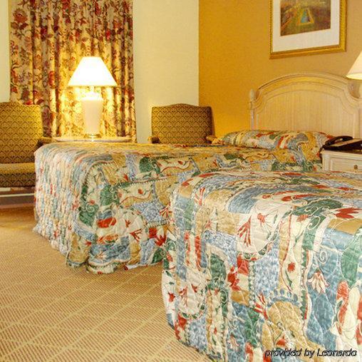 Travelodge By Wyndham Strasburg/Lancaster Amish Country Habitación foto